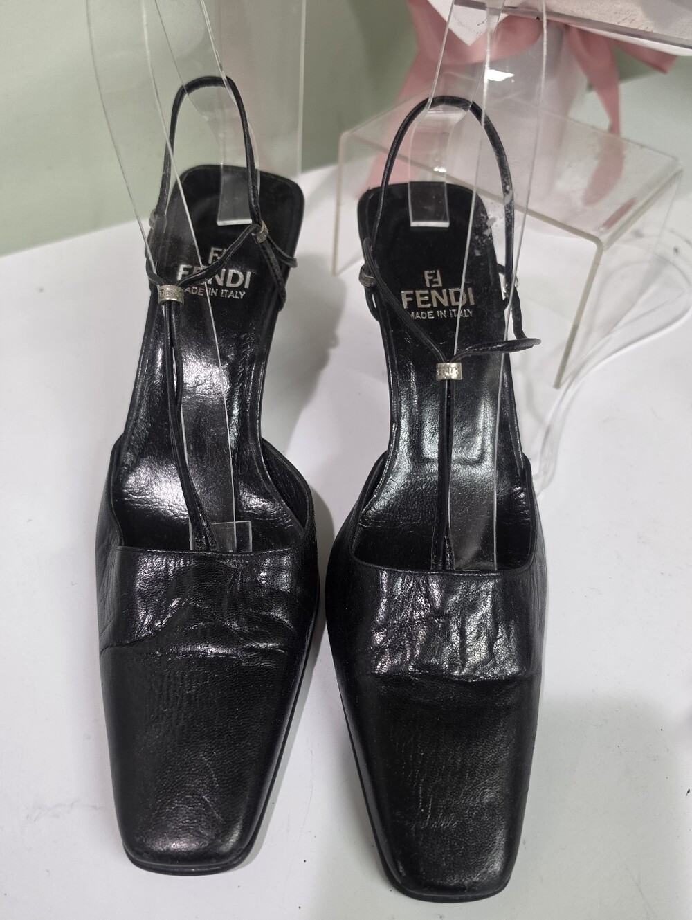 Fendi Black Leather T-Strap Block Heels Vintage Excellent. 6M See ⬇️ - Picture 4 of 9